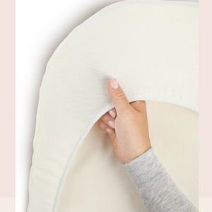 BabyBjorn Fitted Sheet for Crib 100% organic cotton never used NWOT bed sheet